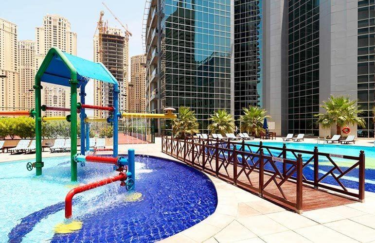 Marina View With Pool, Gym, Tennis Court, 5 Mins To Beach Dubai Exterior photo